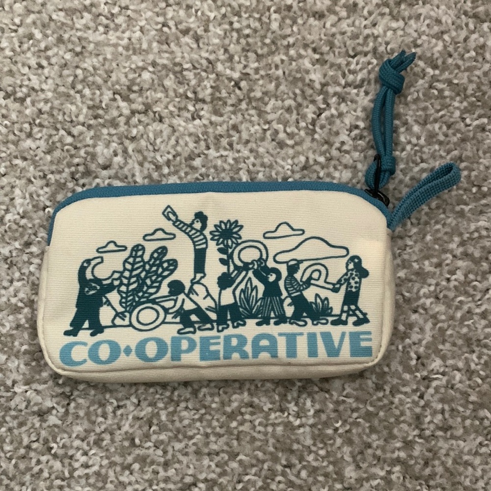 REI purse